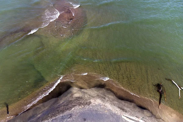 Mouth of the Garigliano river which with its 38km length separates the Lazio region from the Campania region, making it also one of the most polluted Italian rivers.