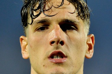 Jos Mourinho 'nun Roma teknik direktörü, Salernitana ile Romanlar arasındaki İtalya Serie A ligi final maçı olan Salernitana 0, Roma 1, Arechi Stadyumu' nda oynanan karşılaşma sırasında