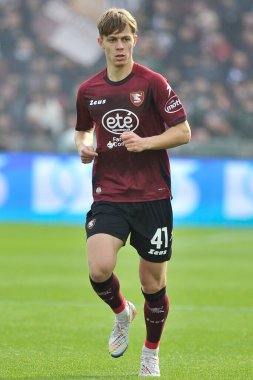 Hans Nicolussi Caviglia player of Salernitana, during the match of the Italian Serie A league between Salernitana vs Torino final result, Salernitana 1, Torino 1, match played at the Arechi stadium.