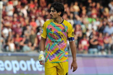 Spezia 'dan Dimitris Nikolaou, İtalya Serie A karşılaşmasında Salernitana ile Spezia arasındaki final maçı, Salernitana 1, Spezia 0, Arechi Stadyumu' nda oynandı..