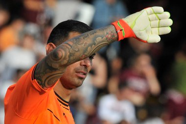Salernitana 'nın Luigi Sepe oyuncusu, İtalya Serie A Ligi' nde Salernitana ile Spezia arasında oynanan final maçı, Salernitana 1, Spezia 0, Arechi Stadyumu 'nda oynandı..
