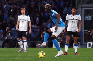 Napoli 'den Victor Osimhen, İtalya Serie A Ligi maçında Napoli - Atalanta final maçı, Napoli 2, Atalanta 0, Diego Armando Maradona Stadyumu' nda oynandı..