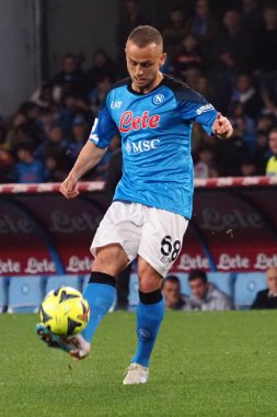 Napoli 'li Stanislav Lobotka oyuncusu, Napoli ile Atalanta arasındaki İtalyan Serie A ligi maçında, Napoli 2, Atalanta 0, Diego Armando Maradona Stadyumu' nda oynandı..