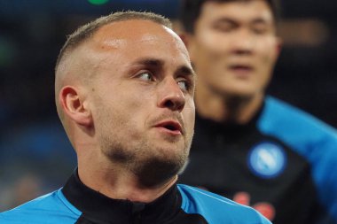 Napoli 'li Stanislav Lobotka oyuncusu, Napoli-Eintracht Frankfurt maçında Napoli 3, Eintracht Frankfurt 0. Maç Diego Armando Maradona stadyumunda oynandı..