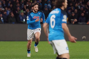 Napoli 'nin Khvicha Kvaratskhelia oyuncusu, Napoli ile Eintracht Frankfurt arasındaki Uefa şampiyonlar ligi maçında, Napoli 3, Eintracht Frankfurt 0. Maç Diego Armando Maradona stadyumunda oynandı..