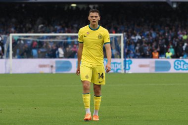 Inter takımından Kristjan Asllani, İtalya Serie A Ligi maçında Napoli - Inter final maçı, Napoli 3, Inter 1, Diego Armando Maradona stadyumunda oynandı..