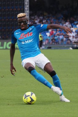 Napoli 'den Victor Osimhen, Napoli ile Sampdoria arasındaki İtalyan Serie A ligi maçında, Napoli 2, Sampdoria 0, Diego Armando Maradona Stadyumu' nda oynandı..