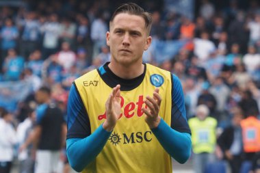 Napoli 'li Piotr Zieliski, İtalya Serie A Ligi maçında Napoli - Salernitan final maçı, Napoli 1, Salernitana 1, Diego Armando Maradona Stadyumu' nda oynandı.