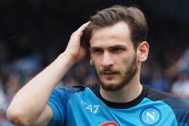 Napoli 'nin Khvicha Kvaratskhelia oyuncusu, Napoli ile Salernitan arasında oynanan İtalya Serie A Ligi final maçı sırasında, Napoli 1, Salernitana 1, Diego Armando Maradona Stadyumu' nda oynandı..
