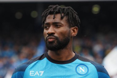 Napoli 'li Andr-Frank Zambo Anguissa, Napoli ile Salernitan arasındaki İtalyan Serie A ligi maçında, Napoli 1, Salernitana 1, Diego Armando Maradona Stadyumu' nda oynandı.