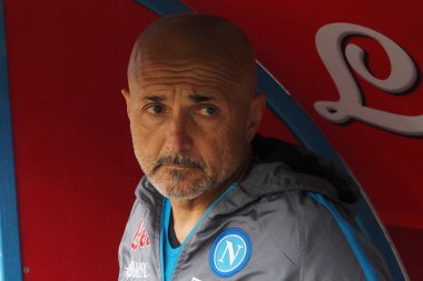 Napoli 'nin Napoli koçu Luciano Spalletti, Napoli ile Salernitan arasındaki İtalya Serie A ligi maçında, Napoli 1, Salernitana 1, Diego Armando Maradona Stadyumu' nda oynandı..