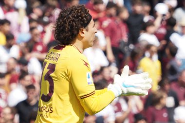 Salernitana 'dan Guillermo Ochoa, İtalya Serie A ligi maçında Salernitana ile Sassuolo arasında oynanan final maçında, Salernitana 3, Sassuolo 0, Arechi Stadyumu' nda oynandı..