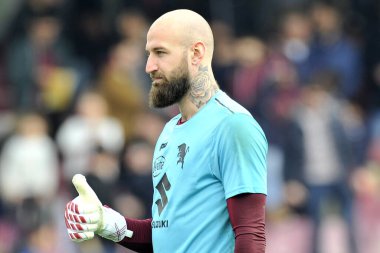 Torino 'dan Vanja Milinkovi-Savi, İtalya Serie A ligi maçında Salernitana ile Torino arasında oynanan final maçı, Salernitana 1, Torino 1, Arechi Stadyumu' nda oynandı.