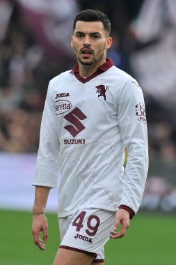 Torino 'dan Nemanja Radonji oyuncusu, İtalya Serie A Ligi maçında Salernitana ile Torino arasındaki final maçı, Salernitana 1, Torino 1, Arechi Stadyumu' nda oynandı.
