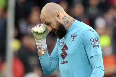 Torino 'dan Vanja Milinkovi-Savi, İtalya Serie A ligi maçında Salernitana ile Torino arasında oynanan final maçı, Salernitana 1, Torino 1, Arechi Stadyumu' nda oynandı.