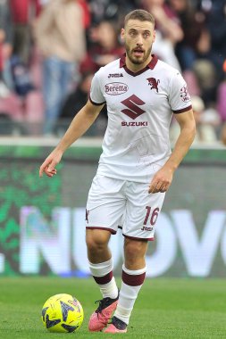 Torino 'dan Nikola Vlai, İtalya Serie A Ligi maçında Salernitana ile Torino arasındaki final maçı, Salernitana 1, Torino 1, Arechi Stadyumu' nda oynandı.