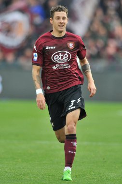 Salernitana 'dan Domagoj Bradari, İtalya Serie A ligi maçında Salernitana ile Torino arasındaki final maçı, Salernitana 1, Torino 1, Arechi Stadyumu' nda oynandı.