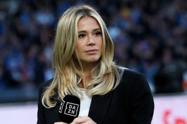 Dazn 'ın Diletta Leotta TV sunucusu, Napoli ve Atalanta arasındaki İtalya Serie A ligi final maçı sırasında, Napoli 2, Atalanta 0, Diego Armando Maradona Stadyumu' nda oynandı..