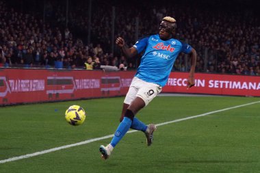 Napoli 'den Victor Osimhen, İtalya Serie A Ligi maçında Napoli - Atalanta final maçı, Napoli 2, Atalanta 0, Diego Armando Maradona Stadyumu' nda oynandı..