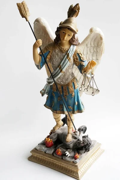 Esta Ilustración Estatuilla Que Simboliza Arcángel Miguel Con Vestido Azul —  Fotos de Stock