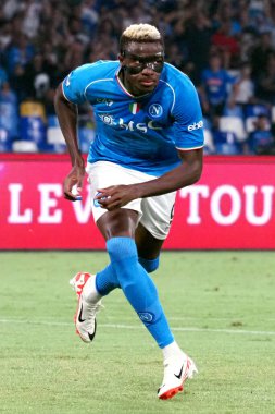 Napoli 'den Victor Osimhen, Napoli ile Sassuolo arasındaki İtalyan Serie A ligi maçında, Napoli 2, Sassuolo 0, Diego Armando Maradona Stadyumu' nda oynandı..