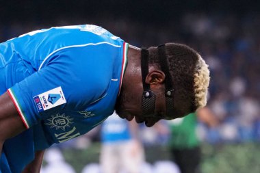 Napoli 'den Victor Osimhen, Napoli ile Sassuolo arasındaki İtalyan Serie A ligi maçında, Napoli 2, Sassuolo 0, Diego Armando Maradona Stadyumu' nda oynandı..
