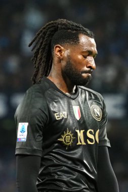 Napoli 'li Andr-Frank Zambo Anguissa oyuncusu, Napoli ile Lazio arasındaki İtalyan Serie A ligi maçında, Napoli 1, Lazio 2, Diego Armando Maradona Stadyumu' nda oynandı.