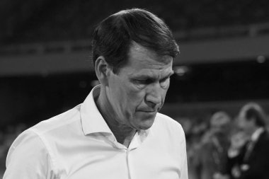 Napoli 'nin Rudi Garcia teknik direktörü, Napoli ile Sassuolo arasındaki İtalya Serie A ligi maçında, Napoli 2, Sassuolo 0, Diego Armando Maradona Stadyumu' nda oynandı..
