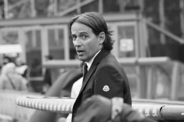 Simone Inzaghi 'nin Inter teknik direktörü, İtalya Serie A ligi maçında Napoli - Inter final maçı, Napoli 3, Inter 1, Diego Armando Maradona stadyumunda oynandı..