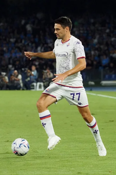 Fiorentina 'dan Josip Brekalo, İtalya Serie A ligi maçında Napoli - Fiorentina final maçı, Napoli 1, Fiorentina 3, Diego Armando Maradona Stadyumu' nda oynandı..