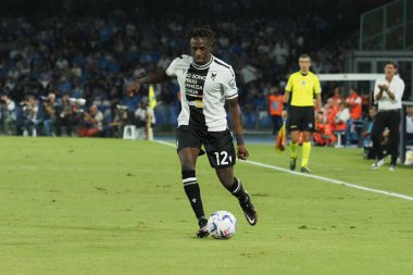 Udinese 'li Hassane Kamara oyuncusu, İtalya Serie A Ligi maçında Napoli - Udinese final maçı, Napoli 4, Udinese 1, Diego Armando Maradona Stadyumu' nda oynandı..