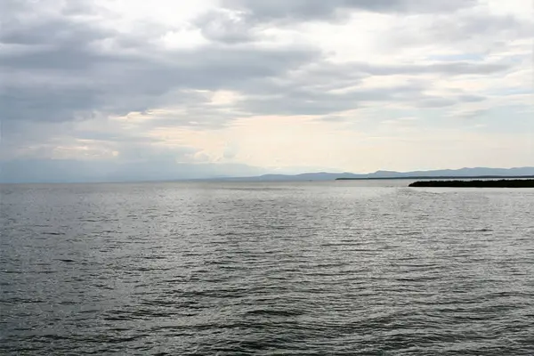 Batı Ugand 'daki Kazinga Kanalı