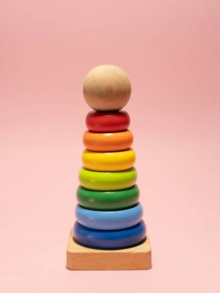 Juguete Multicolor Para Niños Sobre Fondo Morado —  Fotos de Stock