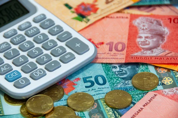 Nahaufnahme Verschiedener Malaysischer Ringgit Währungen Und Münzen Mit Taschenrechner Finanz — Stockfoto