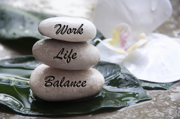 Trabalho Equilíbrio Vida Texto Gravado Pedras Zen Estilo Vida Trabalho — Fotografia de Stock