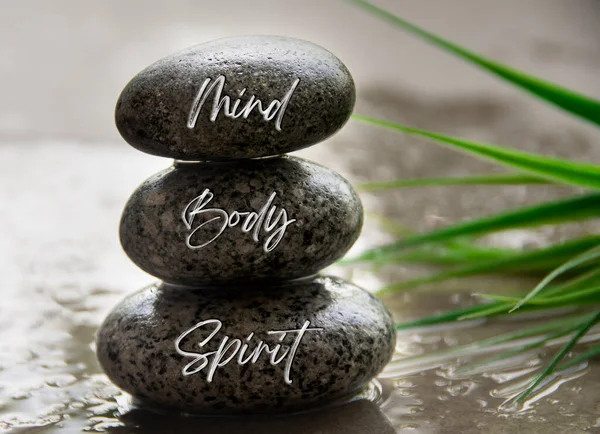 Umysł Ciało Duch Wyryte Kamieniach Zen Koncepcja Zen — Zdjęcie stockowe