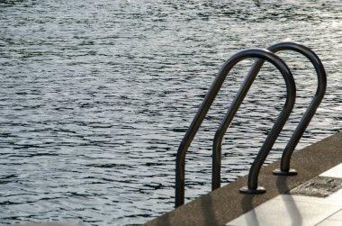 Balideki havuz manzarası. Tatil konsepti..