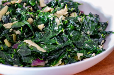 Ev yapımı Besleyici Kızarmış Yıldız Bektaşi üzümü Yaprakları.