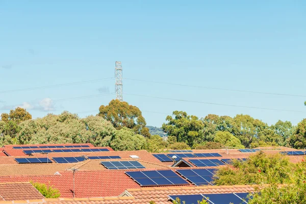 Adelaide Předměstí Střechami Domu Pokryté Solárními Panely Pozorované Den Jižní — Stock fotografie