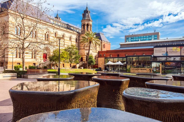 stock image Adelaide, Australia - September 2, 2019:  South Australian Museum with iconic fountains at the front as seen from North Terrace in Adelaide CBD on a bright day