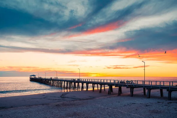 Henley Beach Jetty Dusk Tranquil Sea Embracing Weathered Pillars Clouds — Stock Photo, Image