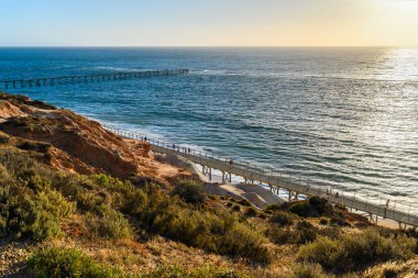 Witton Bluff Üssü Sahil Yolu bu hafta Pt Noarlunga 'yı Christies Sahili' ne bağlayan halka açıldı.