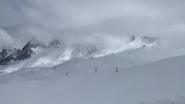 Skigebiet Auf Der Zugspitze Dem Höchsten Berg Deutschlands Deutschland Bayern — Stockvideo