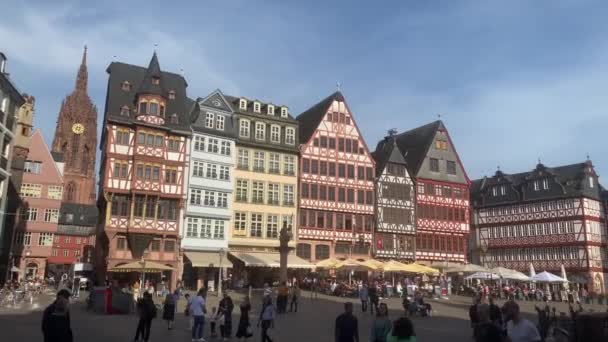 Stare Miasto Frankfurcie Turyści Spacer Wizyta Romerberg Square Romerplatz Niemcy — Wideo stockowe