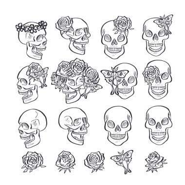 Beyaz arka planda izole edilmiş gül çelengi demetli el çizimi siyah insan kafatası. Çiçek desenli tek renkli iskelet başlıklar.