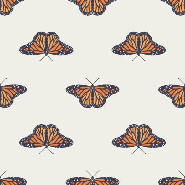 Bej arka planda elle çizilmiş turuncu kral kelebekli klasik dikişsiz desen. Güzel tropikal böceğin duvar kağıdını tekrarla