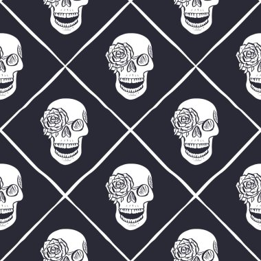 Sarmaşık içinde siyah beyaz insan kafatasları ve gül çiçekleri çizilmiş kusursuz desenler. Cadılar Bayramı monokrom arka plan tekrarı. Ölü ambalaj tasarımı günü.