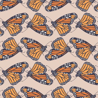 Kahverengi arka planda elle çizilmiş turuncu kral kelebekleri olan klasik dikişsiz desen. Güzel tropikal böceğin duvar kağıdını tekrarla