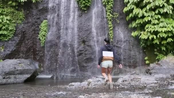 Travel Freedom Woman Enjoying Tropical Waterfall View Waterfall Woman Traveler — Stock Video