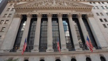 New York Borsası, Wall st, New York, ABD. Ekonomik kriz borsası iş dünyasındaki küresel para iflası kavramının çöküşü. Mali kriz konsepti, Küresel Ekonomik Kriz. İş konsepti.